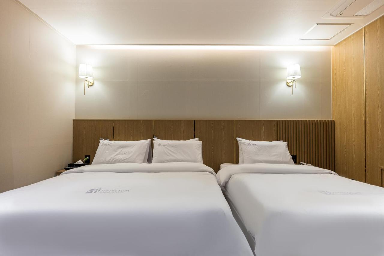 Hotel Lium Cheonan Exterior photo